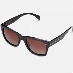 Christian Siriano Rx'able Womens Sunglasses, Kendall,
Black, 55.5-20.0-147